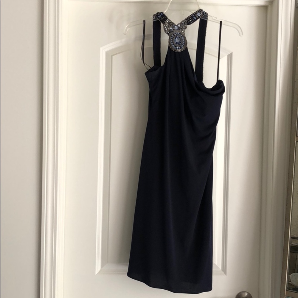 A dress very comfortable .